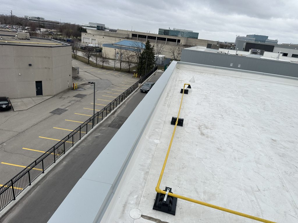 Flat Roof Flashing Repair Toronto